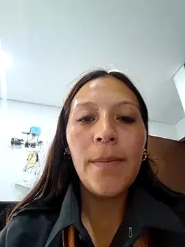 Sexy Emily-7_ wants you to fuck their body now Emily-7_ from StripChat