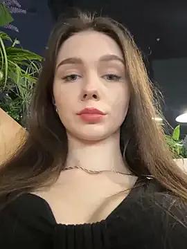 Naked MilaBee wants you to fuck her body now MilaBee from StripChat