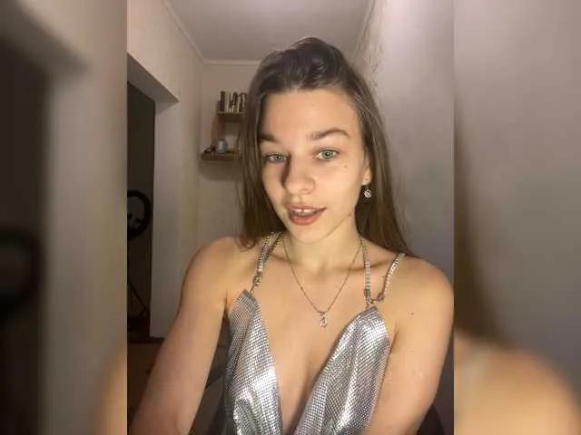 Sweet Vesta22 wants you to fuck her body now Vesta22 from BongaCams