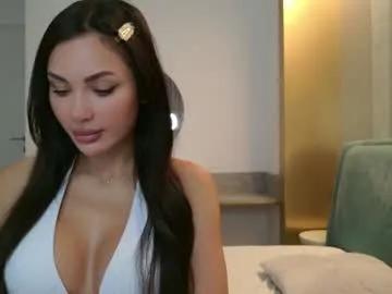Cute Doll_lexi wants you to fuck her body now doll_lexi from Chaturbate