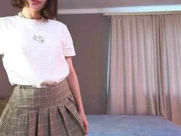 Naked Queenelia wants you to fuck her body now queenelia from Chaturbate