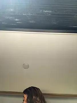 Watch Butterflybootyy, she wants to masturbate for you butterflybootyy from StripChat