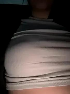 Discover sexy slut Cumonmme Cumonmme from StripChat