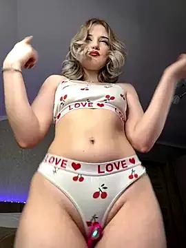 Watch YunnaTyan, they want to masturbate for you YunnaTyan from StripChat